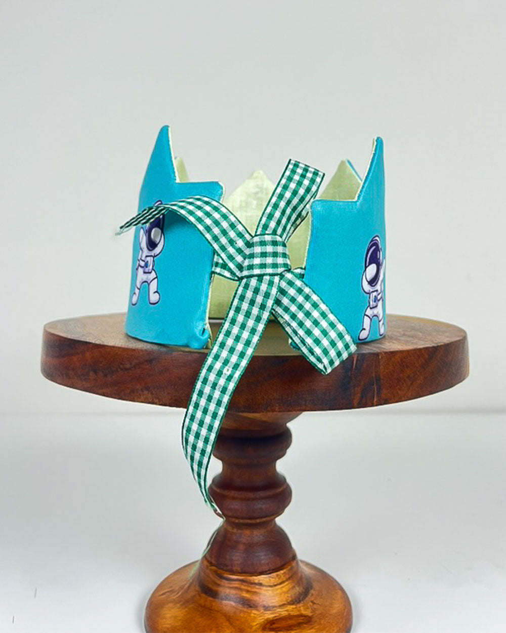 Astronaut Crown